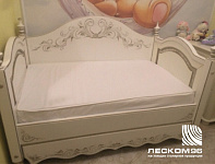 Кроватка детская